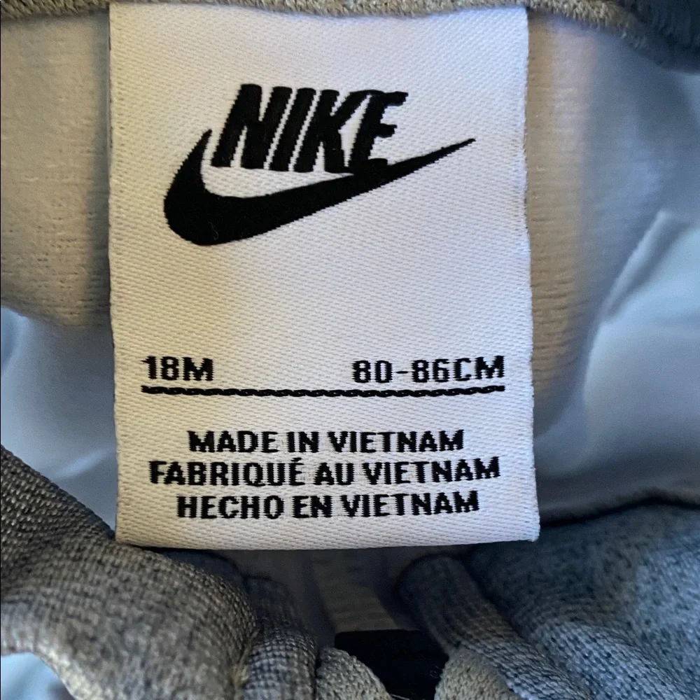 Nike Kids' Gray Tracksuit with Logo Size 18 months - Picture 2 of 8